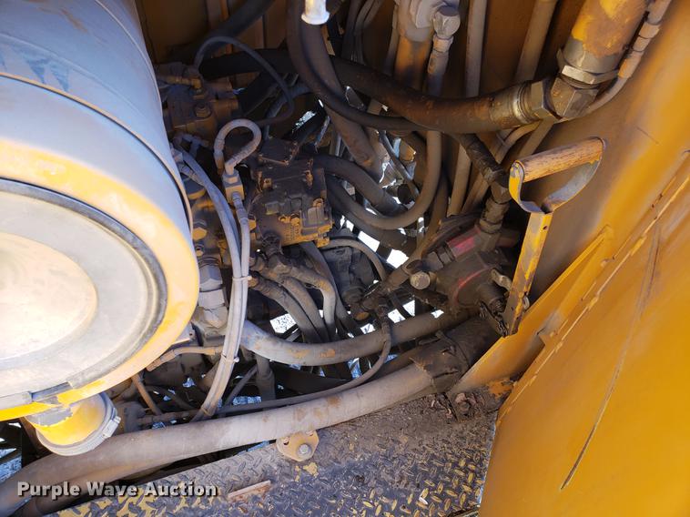 image for item DD3968 CMI SF-3004 PCC slipform paver