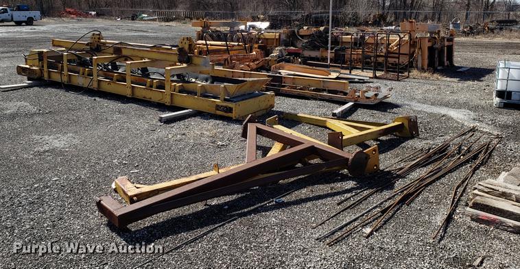 image for item DD3968 CMI SF-3004 PCC slipform paver