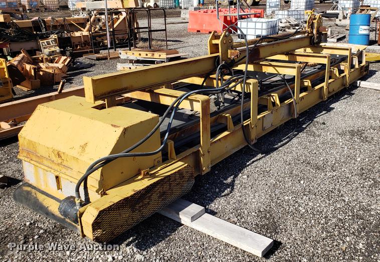 image for item DD3968 CMI SF-3004 PCC slipform paver