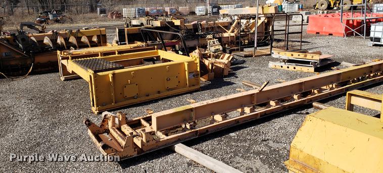 image for item DD3968 CMI SF-3004 PCC slipform paver