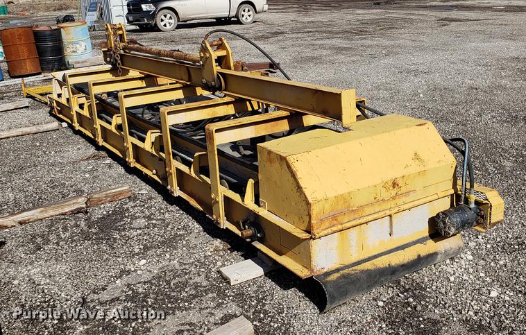 image for item DD3968 CMI SF-3004 PCC slipform paver