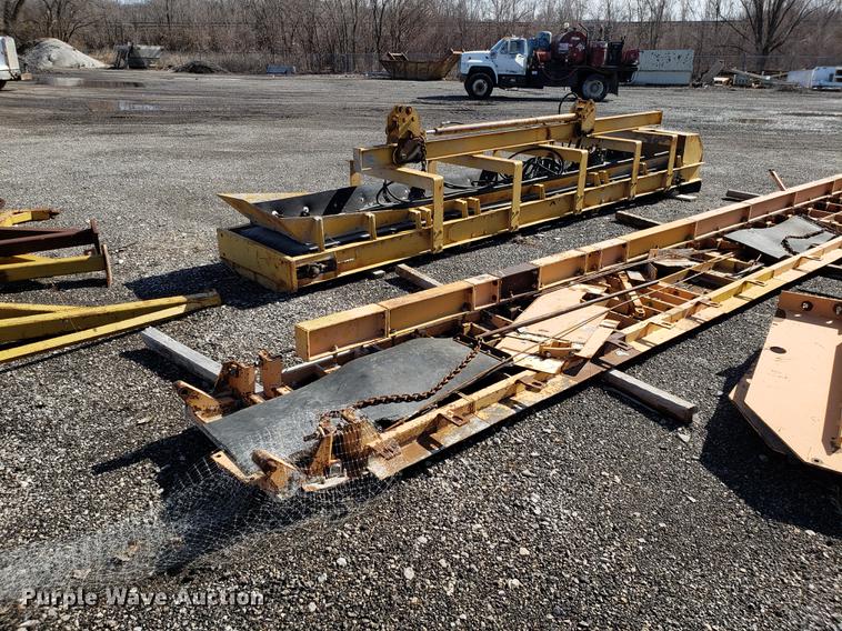 image for item DD3968 CMI SF-3004 PCC slipform paver