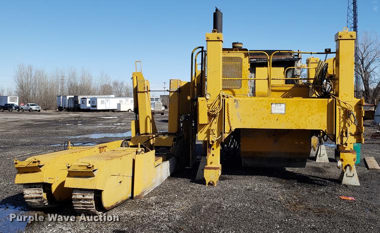 image for item DD3971 Rex Town & Country slipform paver