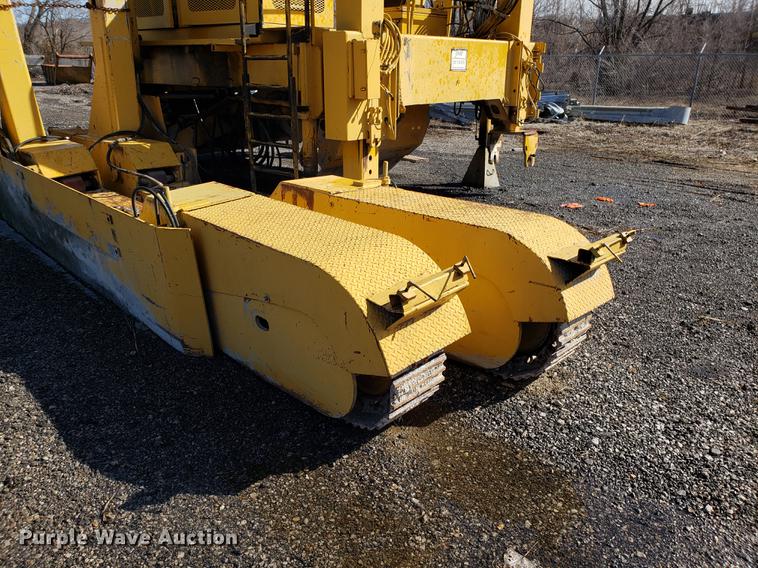 image for item DD3971 Rex Town & Country slipform paver