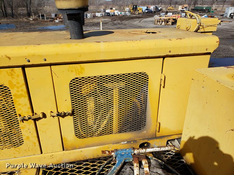 image for item DD3971 Rex Town & Country slipform paver