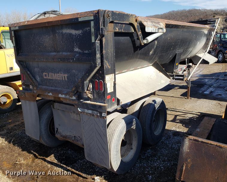 image for item DD3973 2009 Clement RKH52625 end dump trailer