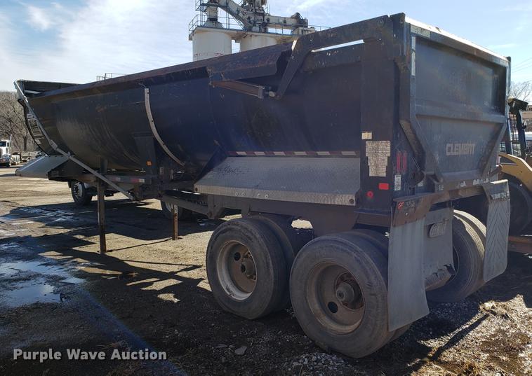 image for item DD3973 2009 Clement RKH52625 end dump trailer
