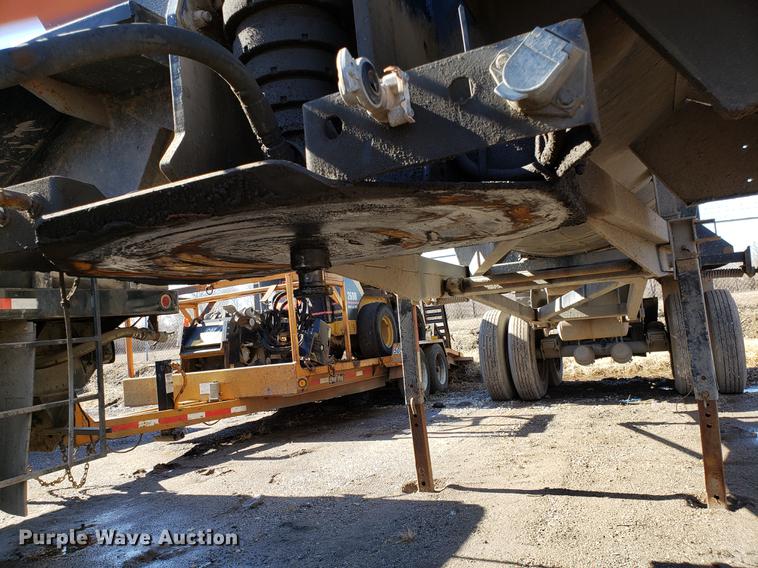 image for item DD3973 2009 Clement RKH52625 end dump trailer