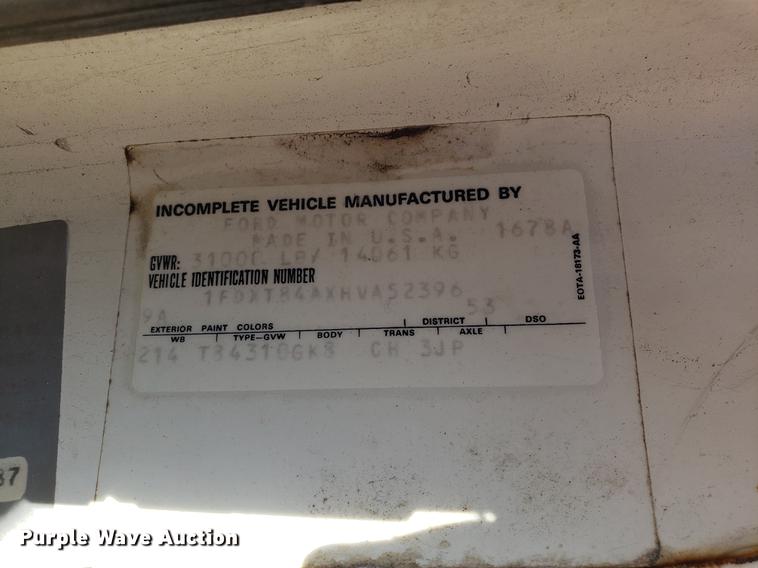 image for item DD3975 1987 Ford F800 crane truck