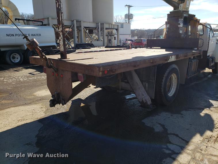 image for item DD3975 1987 Ford F800 crane truck