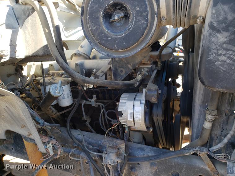 image for item DD3975 1987 Ford F800 crane truck