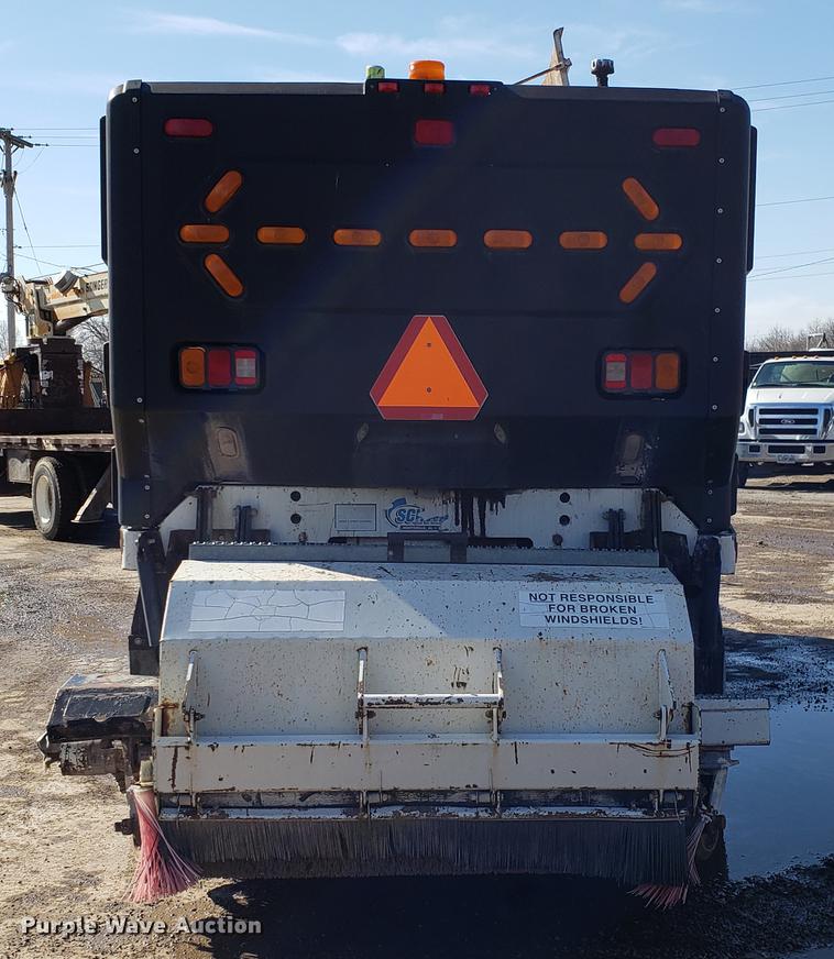 image for item DD3977 2003 Sterling SC8000 street sweeper truck