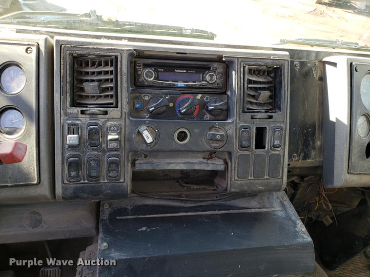 image for item DD3977 2003 Sterling SC8000 street sweeper truck