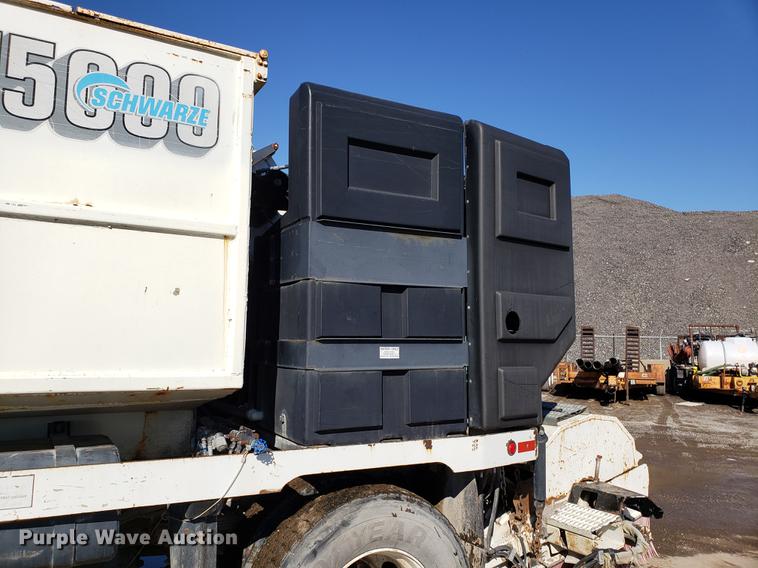 image for item DD3977 2003 Sterling SC8000 street sweeper truck