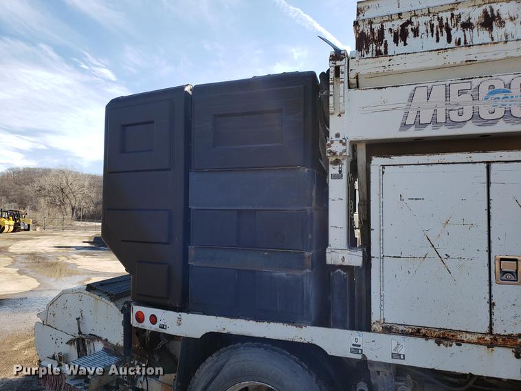 image for item DD3977 2003 Sterling SC8000 street sweeper truck