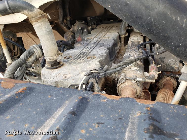 image for item DD3977 2003 Sterling SC8000 street sweeper truck