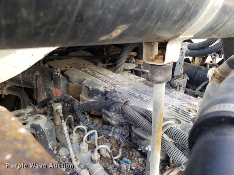 image for item DD3977 2003 Sterling SC8000 street sweeper truck