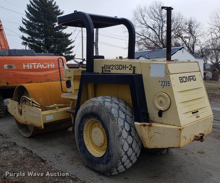 image for item DD3985 1996 Bomag BW213DH-2A single drum vibratory roller