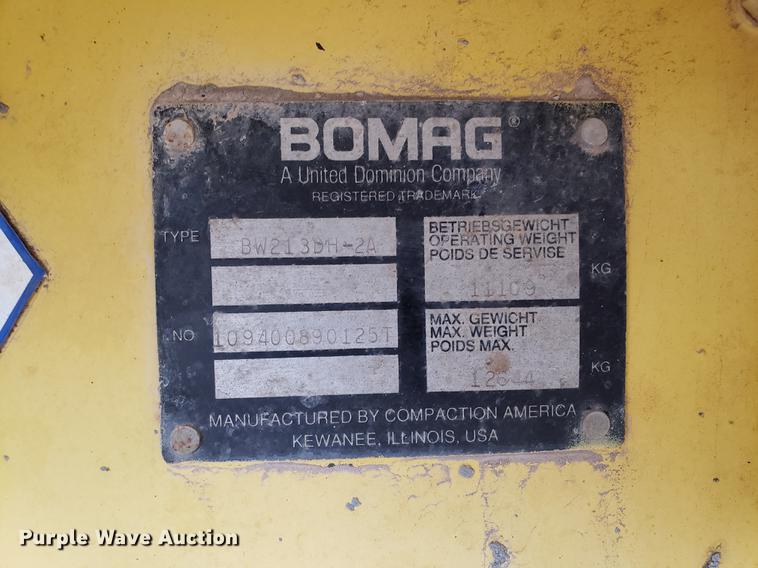 image for item DD3985 1996 Bomag BW213DH-2A single drum vibratory roller