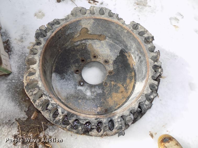 image for item DE7594 2001 New Holland LS180 skid steer