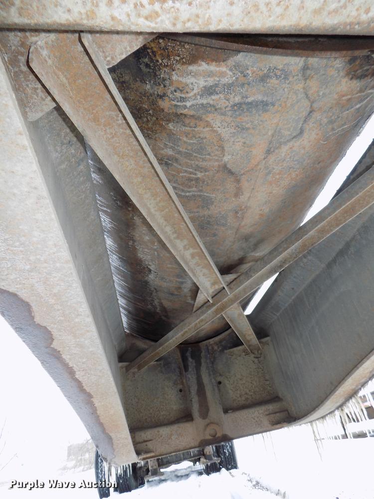 image for item DE7609 1999 Sidumpr SDR204 side dump trailer