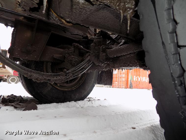 image for item DE7609 1999 Sidumpr SDR204 side dump trailer