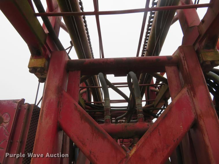 image for item DE8800 1979 International F2574 drilling rig truck