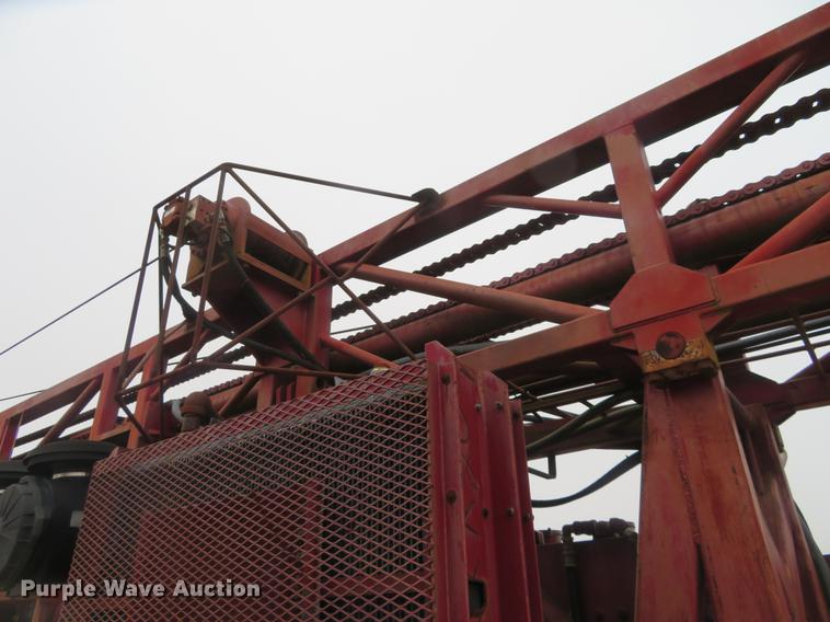 image for item DE8800 1979 International F2574 drilling rig truck