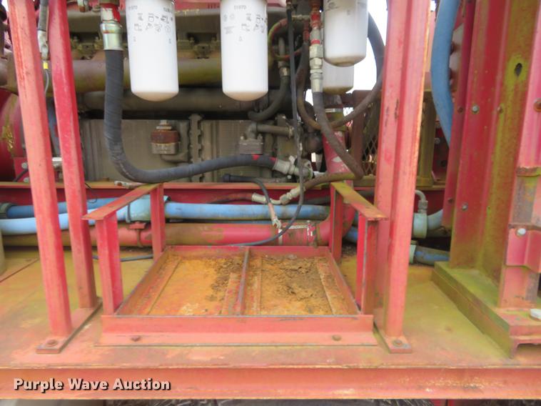 image for item DE8800 1979 International F2574 drilling rig truck