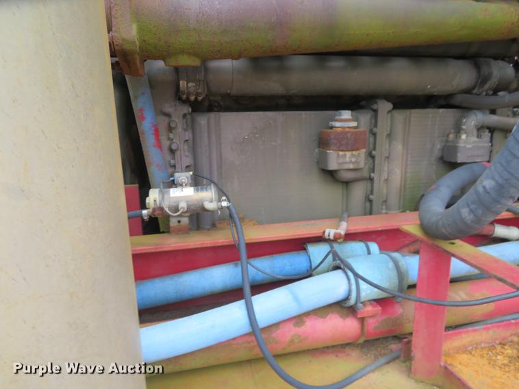 image for item DE8800 1979 International F2574 drilling rig truck