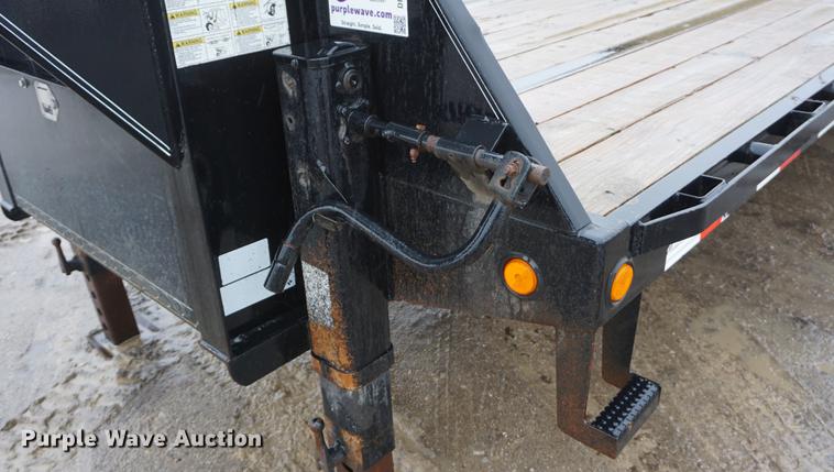 image for item DF7621 2010 Load Max hydratail equipment trailer