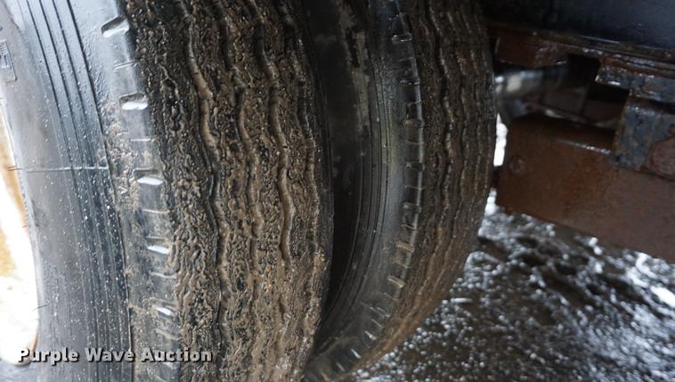 image for item DF7621 2010 Load Max hydratail equipment trailer