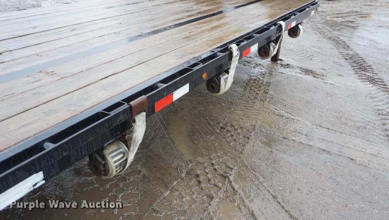 image for item DF7621 2010 Load Max hydratail equipment trailer