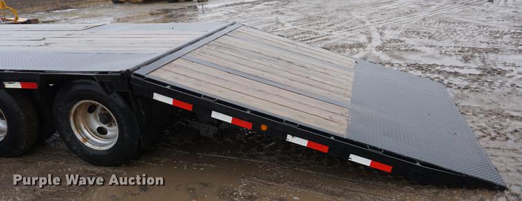 image for item DF7621 2010 Load Max hydratail equipment trailer