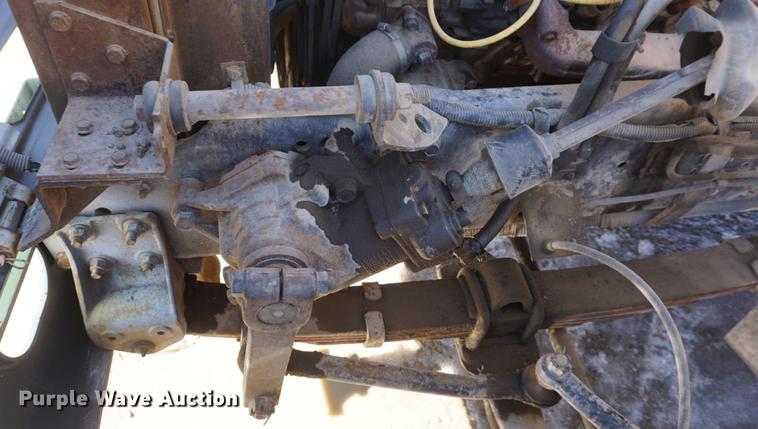 image for item DF7626 1981 International S1800 tank truck