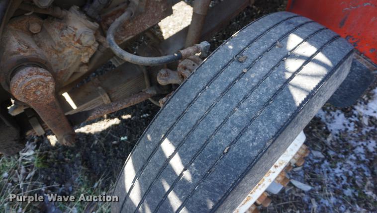 image for item DF7628 1991 International 4900 dump truck