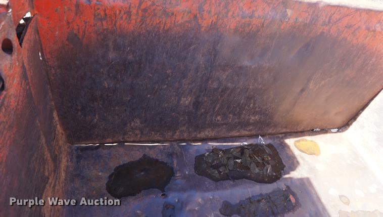 image for item DF7628 1991 International 4900 dump truck