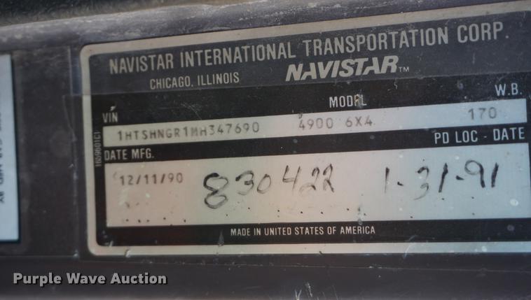 image for item DF7628 1991 International 4900 dump truck