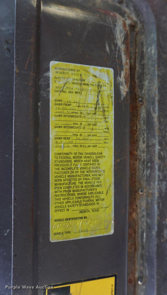 image for item DF7628 1991 International 4900 dump truck