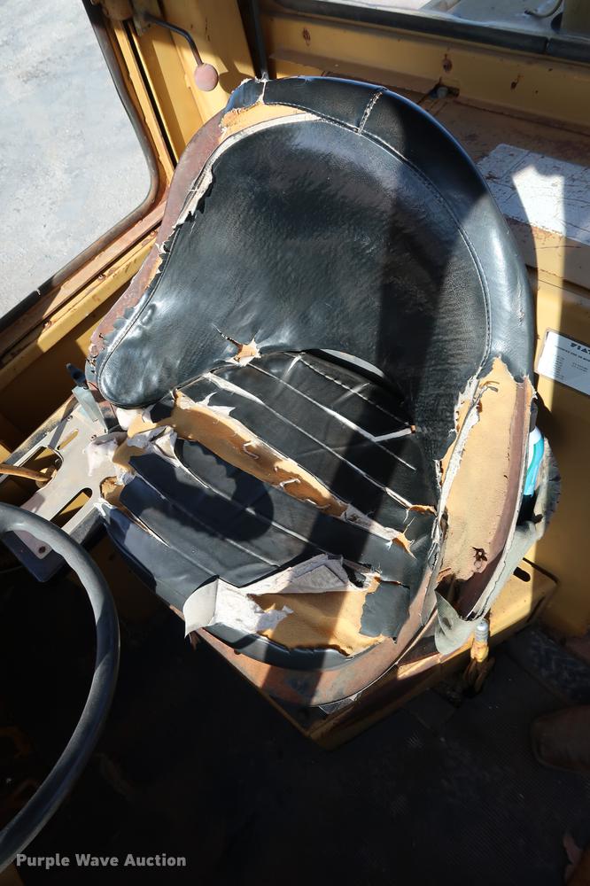 image for item DG3341 Fiat-Allis FR15 wheel loader