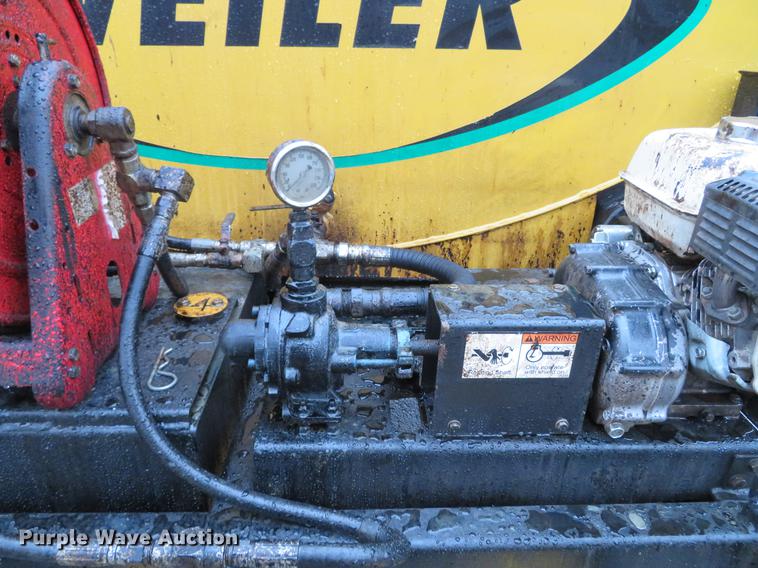 image for item DG3840 2016 Weiler TT250 asphalt tack distributor trailer