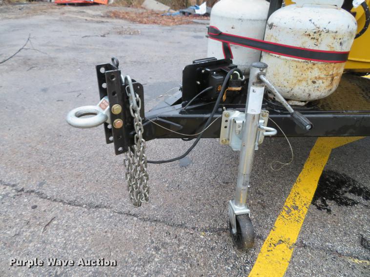 image for item DG3840 2016 Weiler TT250 asphalt tack distributor trailer