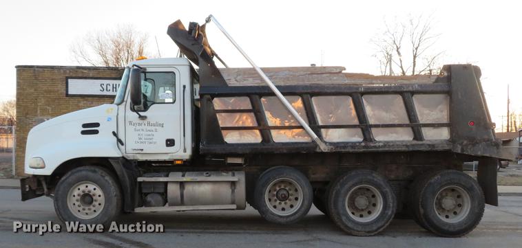image for item DG3849 2004 Mack CX612 dump truck