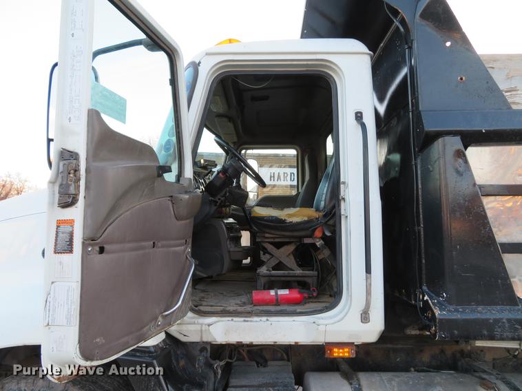 image for item DG3849 2004 Mack CX612 dump truck
