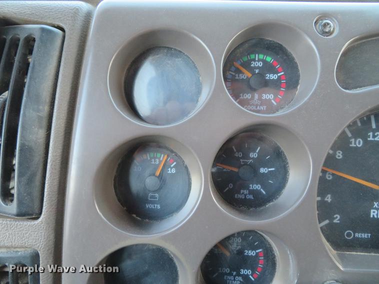 image for item DG3849 2004 Mack CX612 dump truck