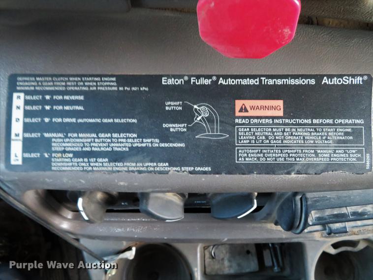 image for item DG3849 2004 Mack CX612 dump truck