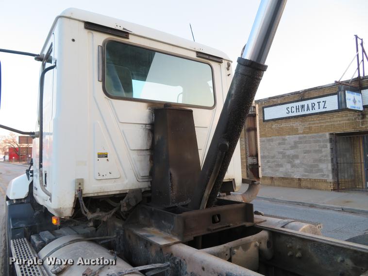 image for item DG3849 2004 Mack CX612 dump truck