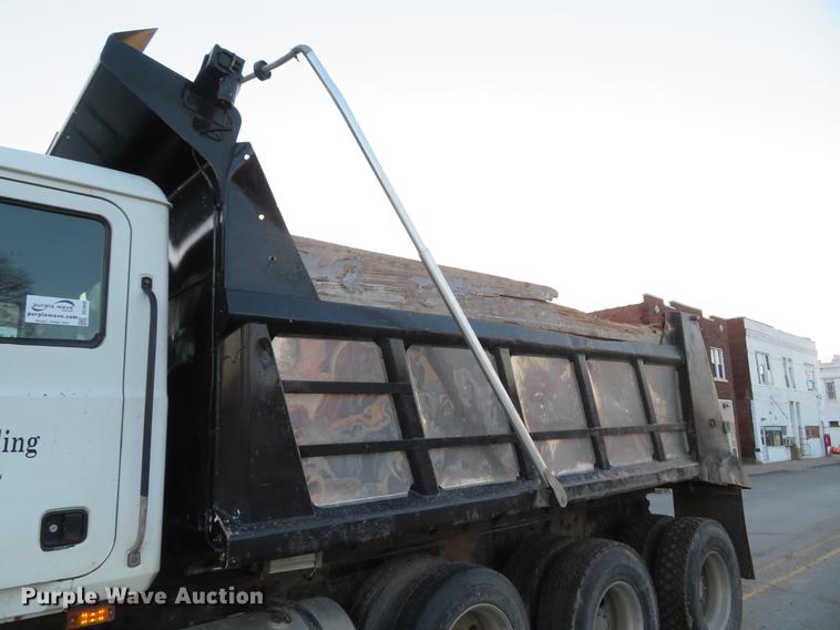 image for item DG3849 2004 Mack CX612 dump truck
