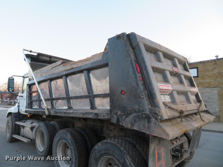 image for item DG3849 2004 Mack CX612 dump truck