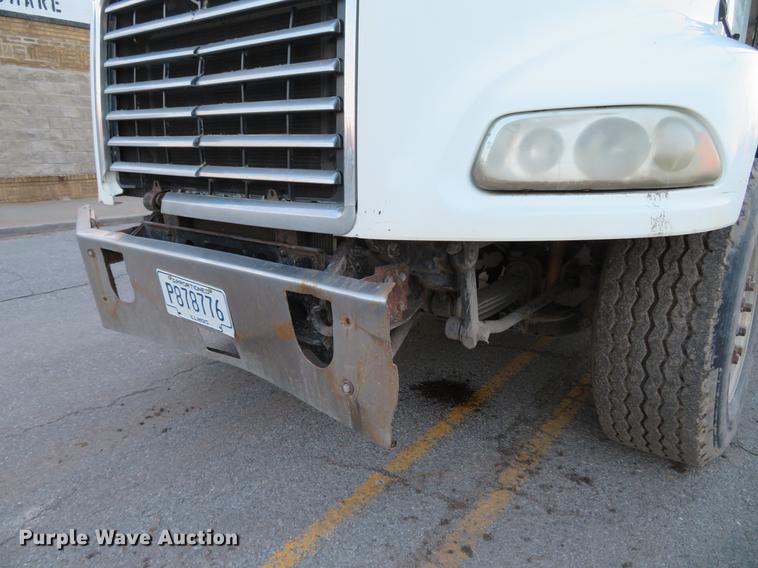 image for item DG3849 2004 Mack CX612 dump truck